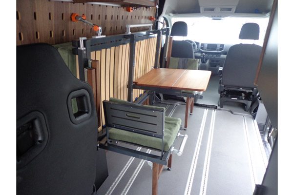 CargoClips Tisch & Stühle