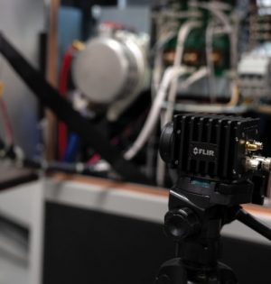 Lösungen wie die Sensorkameras FLIR A50 und FLIR A70 sind ideal für Treibstofflager, die integrierte, kamerainterne Analyse- und Alarmfunktionen zur frühzeitigen Branderkennung benötigen